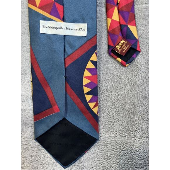 Metropolitan Museum Of Art Tie Silk Multi Color Geometric Graphic Print 4"x57" - Picture 3 of 6